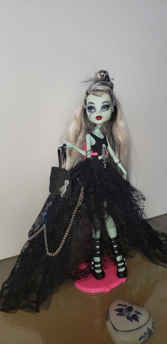 Monster high boneca