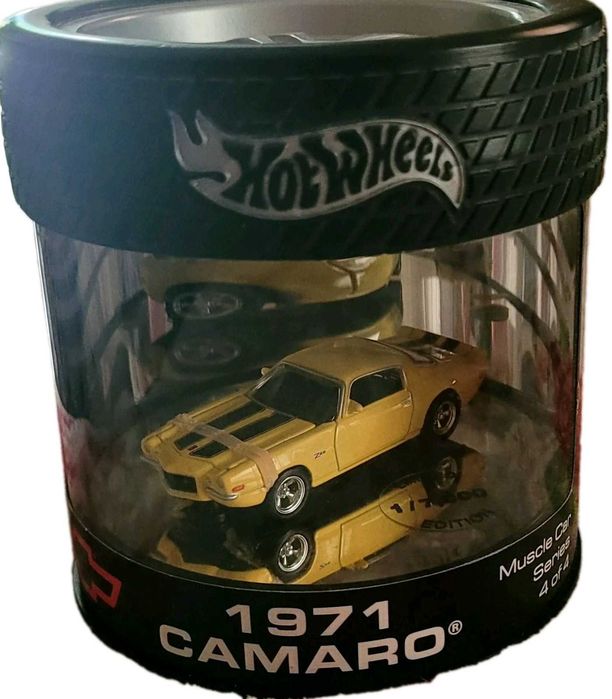 Model Samochodu Hot Wheels Showcase Oil Can Muscle Car Series 1971 Camaro