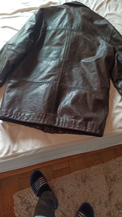 Casaco camel em pele