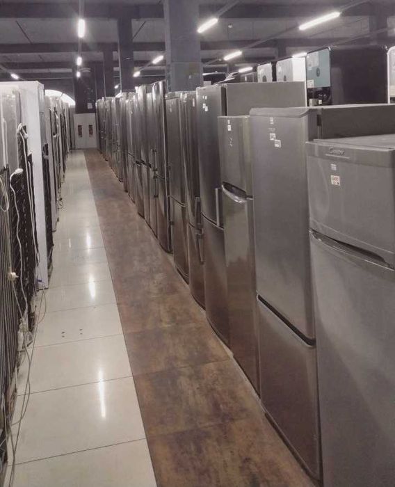 холодильники в общежитие офис  Beko no Frost B5RCNA405  бв бу гарантия