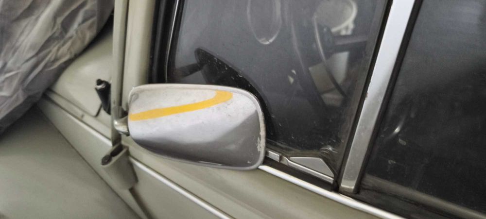 VW Carocha há 30 anos parado em garagem