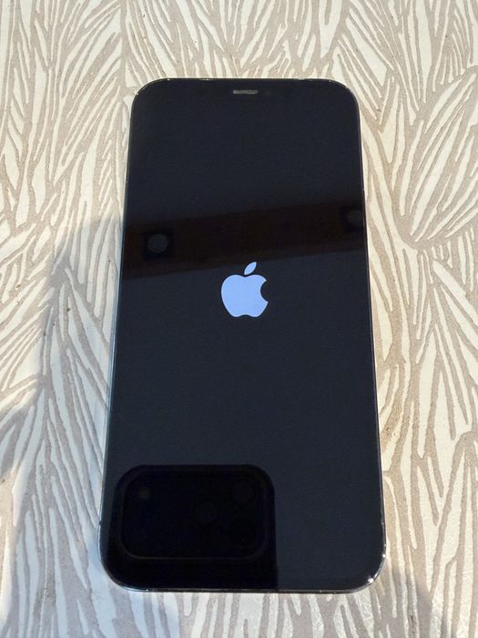 Iphone 12 pro uzywany swietny stan