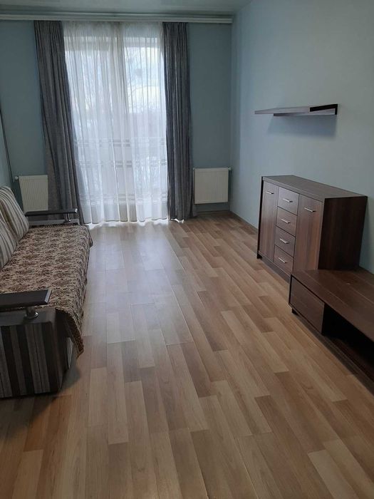 Справжня знахідка! Оренда 1-но кімнатної у новобудові (центр, парк)