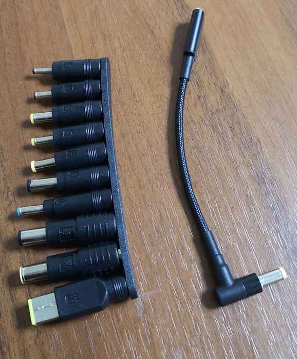 Набір перехідників для підключення ноутбука до Powerbank. PD to DC.