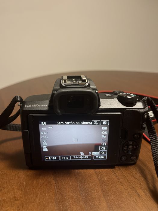 Camera canon M50 MK II + 15-45mm