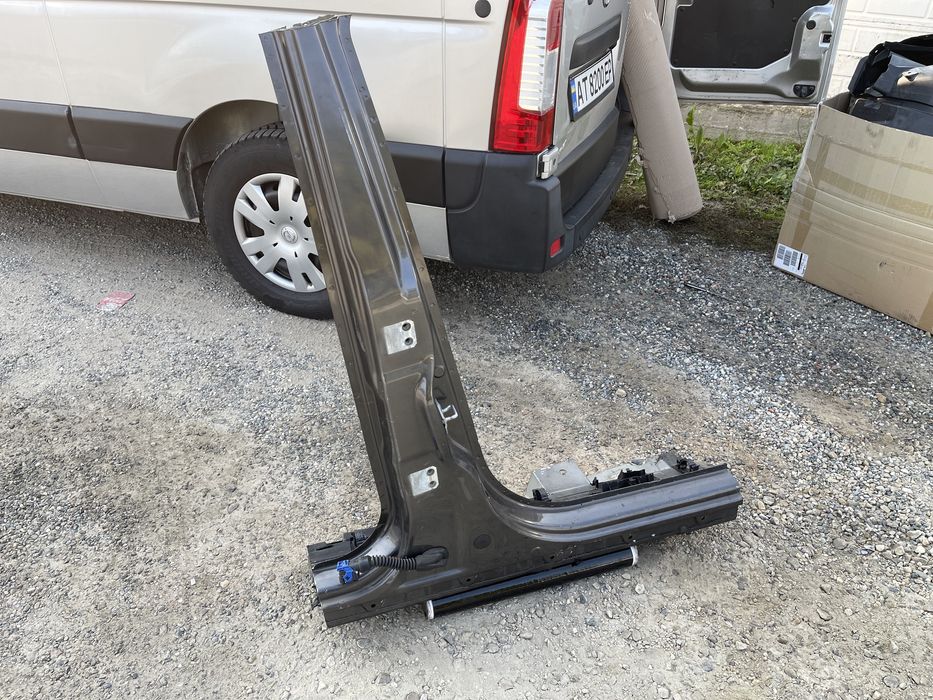 Jeep renegade стойка центральна дверна