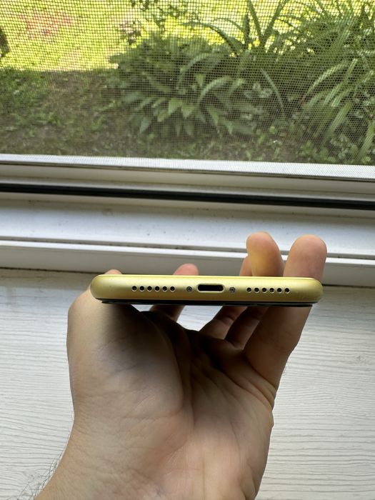 IPhone 11 64 gb Gold