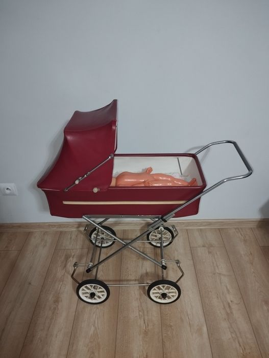 Wózek PRL bordowy dla lalek