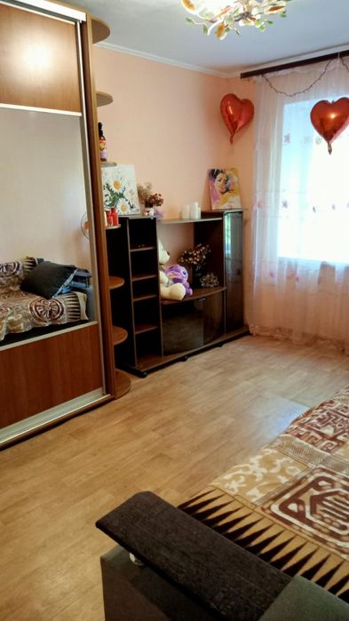 Продам 2 кімнати в комуні на вул. Балківській/Дюковскьский парк (3-346-059)