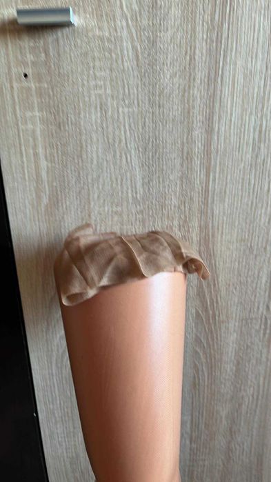 Nr 3 Duże pończochy nylon  do pasa, vintage.