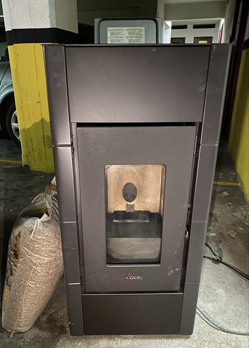 Salamandra a Pellets CADEL cristal 3 - 8,5 kw + oferta de pellets