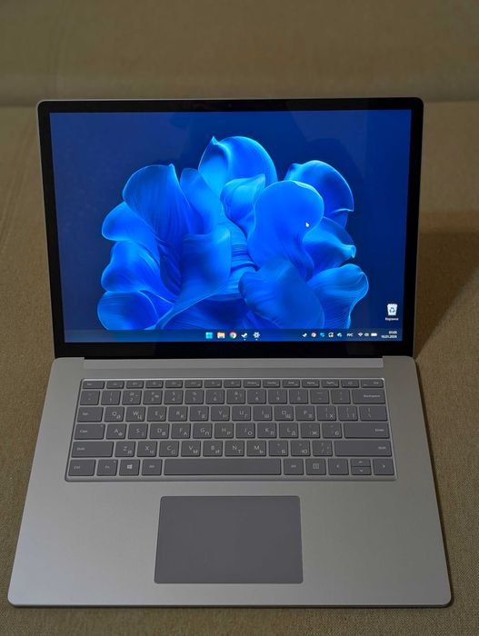 Ноутбук Microsoft Surface Laptop 4  (Ryzen 7/8 GB ОЗУ/256GB SSD)