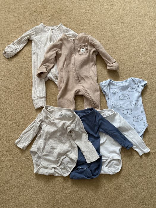 Набір одягу /лот 3-6 міс H&M ,Sinsay/чоловічки,боді