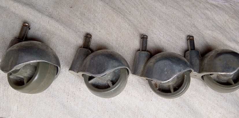 Ролики для стула