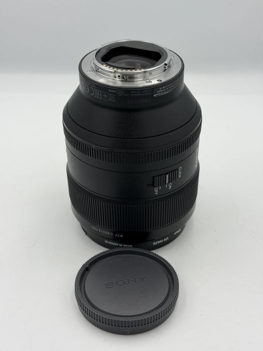 Obiektyw Sony E 85 1.4 FE  bdb stan