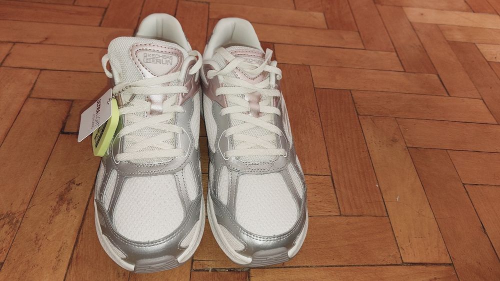 Sprzedam nowe sneakersy Skechers GO RUN – rozmiar 38