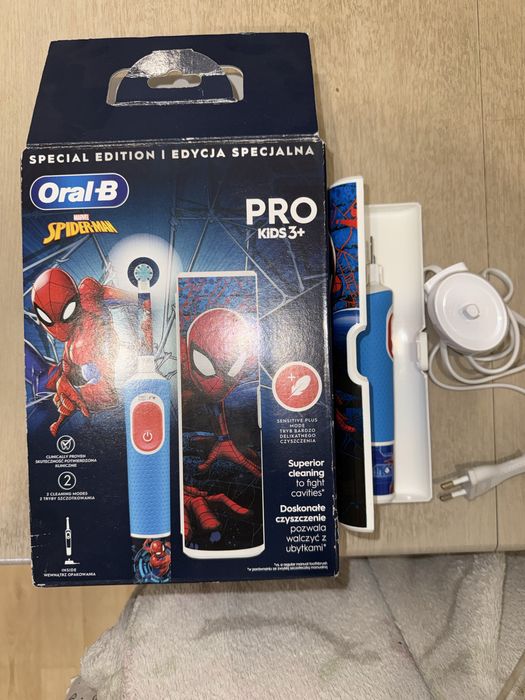 Продам зубную щетку Oral-B Pro Kids