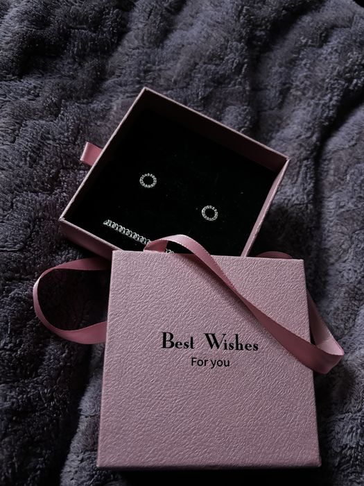 Сережки та браслет срібло. Best Wishes.