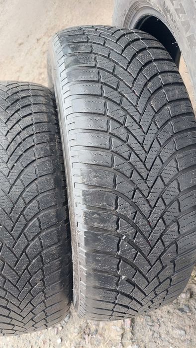 Продам гуму 215 60 17