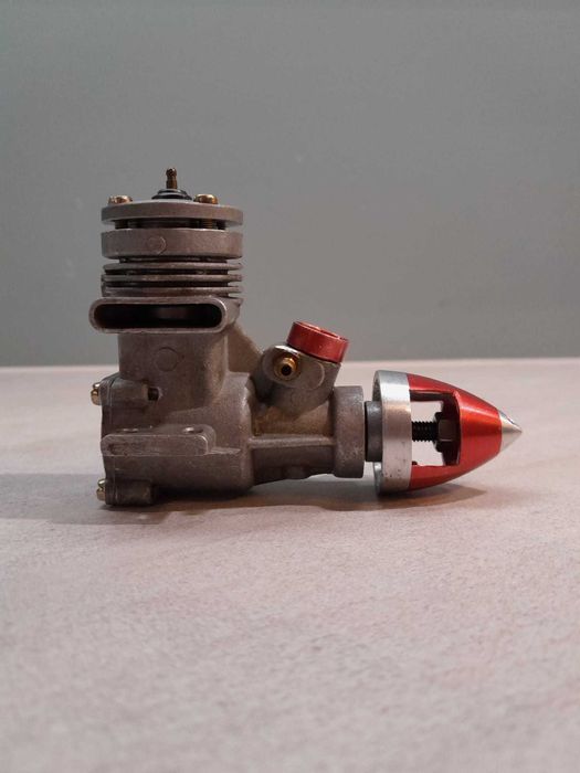 Silnik modelarski NOWY - METEOR 2,5