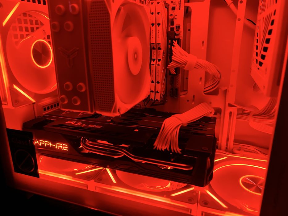 Компактный Игровой ПК/Компьютер  (Новый/Гарантия 2 года)