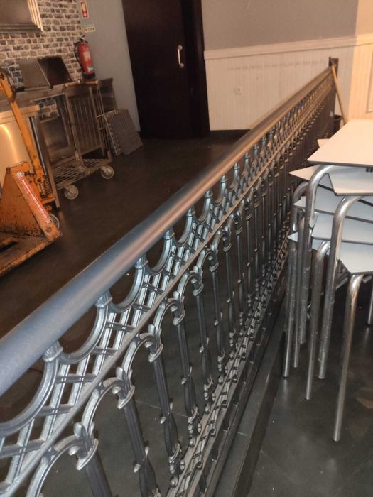 Grade em Ferro Fundido artesanal 4m x 1m