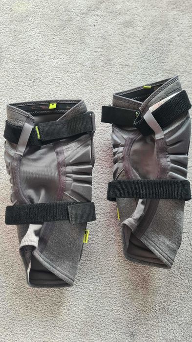 IXS Trigger ochraniacze kolan