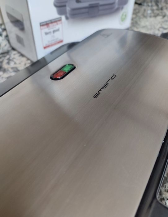 Sanduicheira/Sandwicheira Emerio XXL - Nova