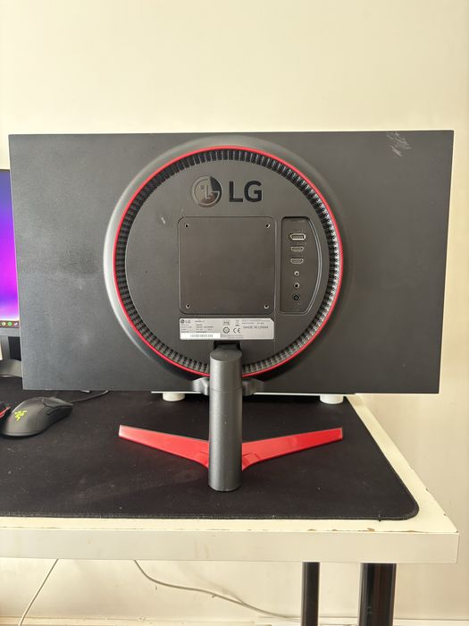 Monitor LG UltraGear 24GL600F-B