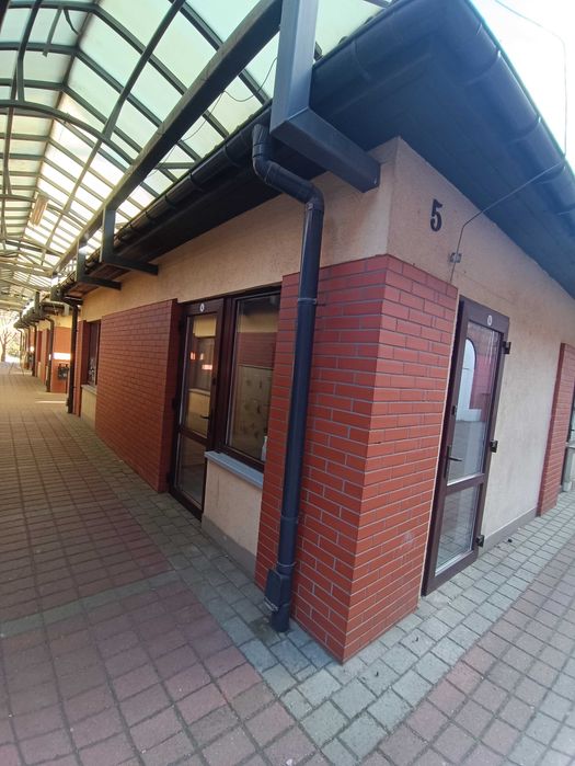 LOKAL 17 m2 Handlowy / Usługowy / Biuro SZCZECIN - Centrum z Dostępem do WC