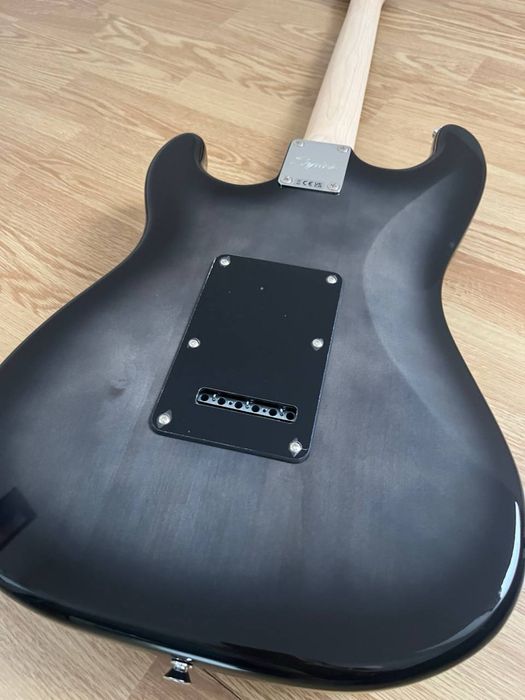 Новий Squier Affinity Stratocaster FMT HSS - Black Burst