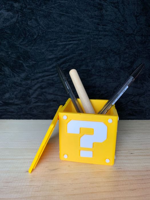 Porta Canetas "Block do Mario"