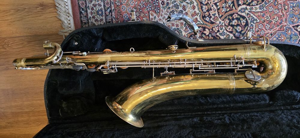 Saksofon barytonowy Conn 12M USA z 1957 rok