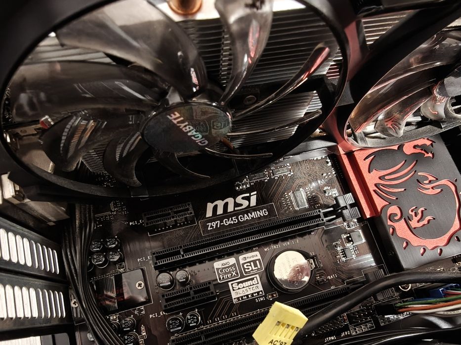 Komputer Stacjonarny i5/16GB RAM/R9 270/SSD 120GB