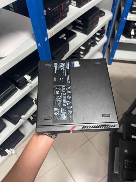 Lenovo ThinkCentre M75Q Mini Ryzen 5 2400GE 8GB 256GB SSD WiFi | Tech-Refurb | Loja Oeiras |