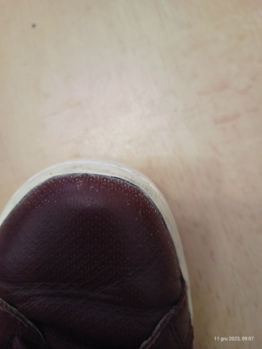 Sportowe buty sneakersy trampki damskie Lacoste