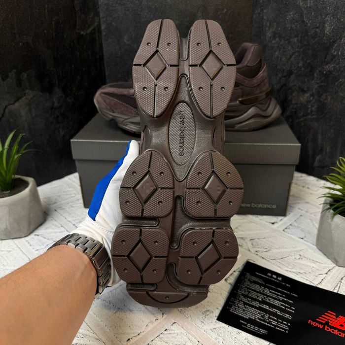 Кросівки New Balance 9060 Chocolate 42 (26.5 см) / 45 (29 см)