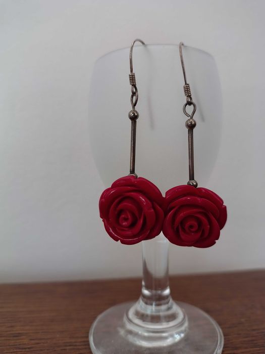 Nowe wiszące kolczyki róże hand made kod545