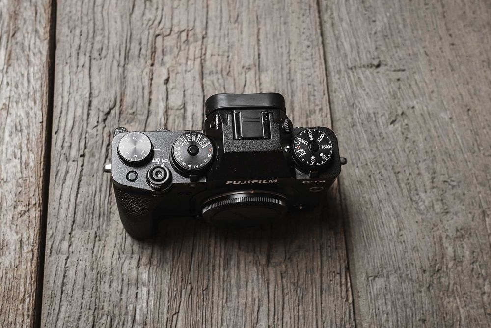 Fujifilm, Fuji X-T4 czarny, 8662 klatek, super stan