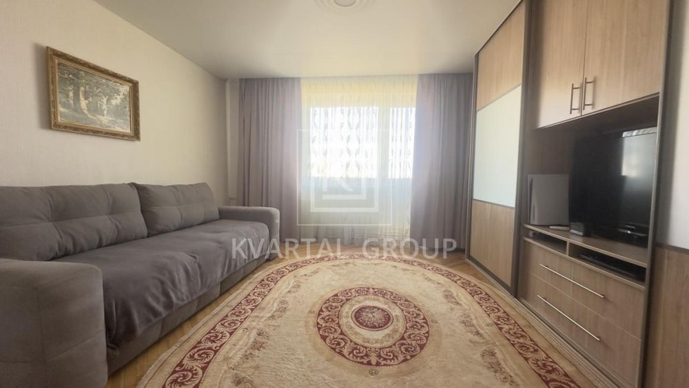 ПРОДАЖ З кімнатна квартира в центрі міста З ремонтом