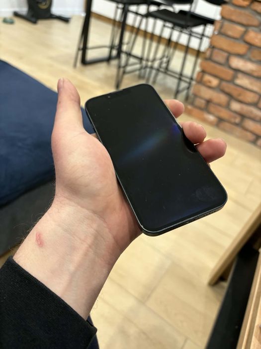 Iphone 13 87% bateria 128GB