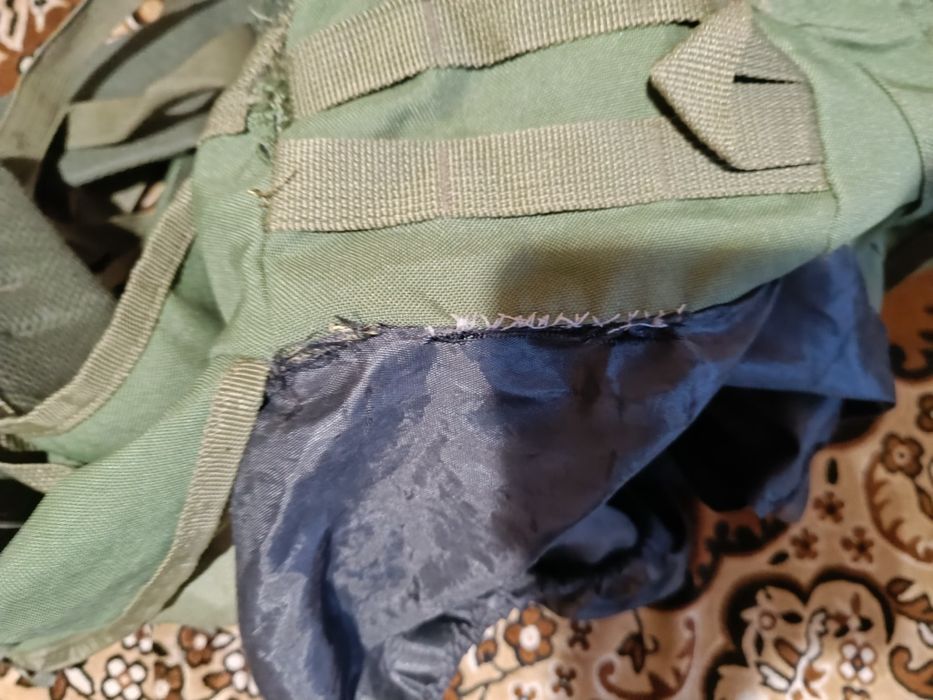 Рюкзак олива б,у.сост.нове.