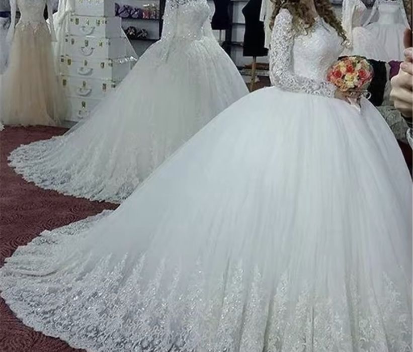 Suknia ślubna z terenem