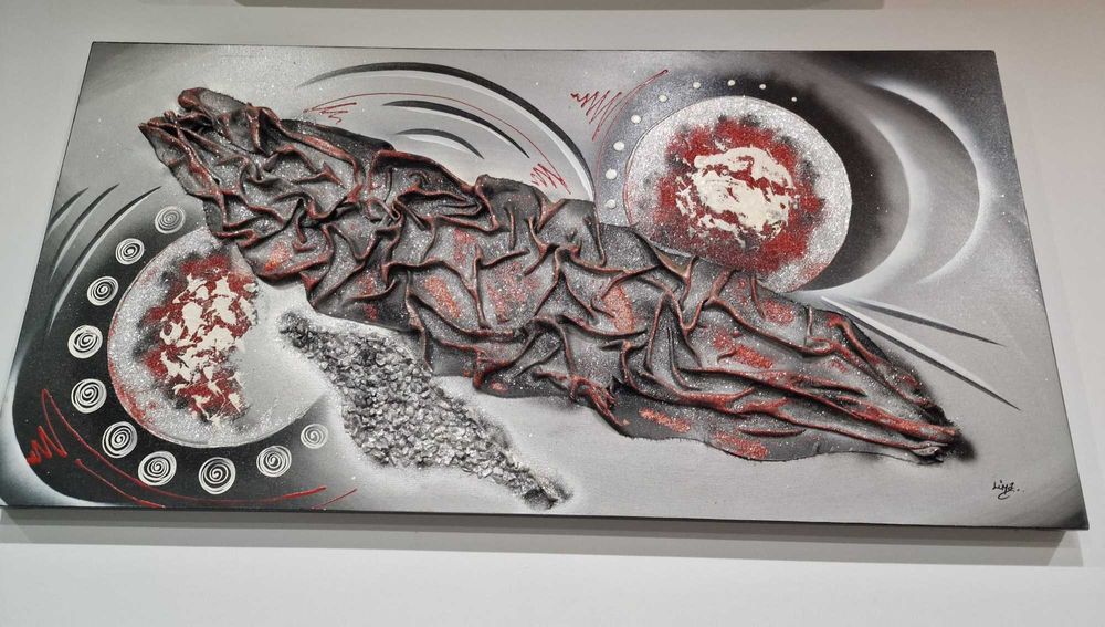 Decorative textured canvas64586436758787122