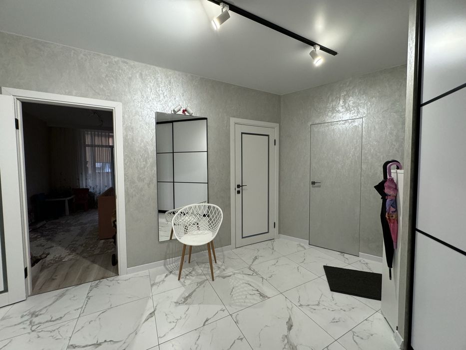 Продам трикімнатну квартиру у м. Трускавець вул Довбуша