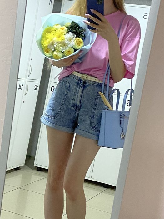 Джинсові шорти 34 розмір