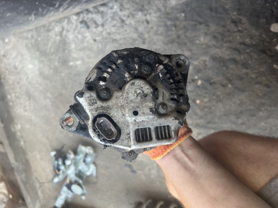 Генератор 1.8 Ланд ровер фриландер Land Rover freelander 04г