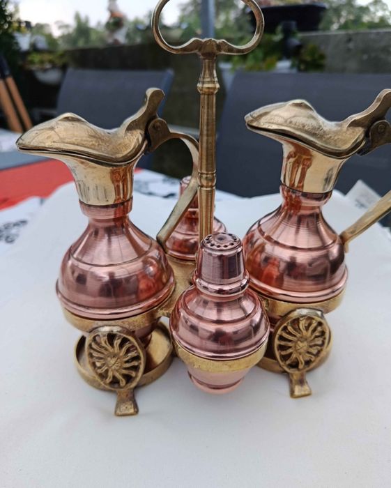 Galheteiro vintage lindíssimo em bronze e latão (ARTIGO ÚNICO)