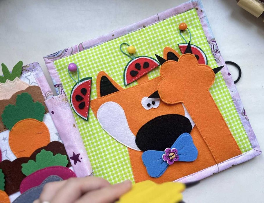 Розвиваюча книга з фетра развивающая книжка из фетра feltbook