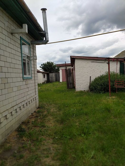 Продаж будинку в селі Талалаївка